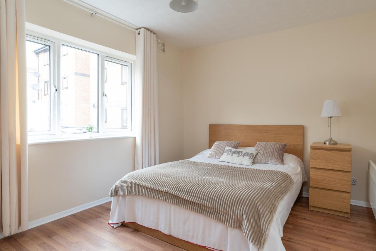 Luxury Central Link Luton/London/M1/Airport/Station/Long Stay Luton  Exterior photo